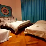 Old Town Cozy Apartment - University Square - Central Location